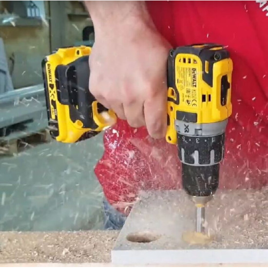 Винтоверт акумулаторен DeWALT DCD791D2 , 18 V, 70 Nm