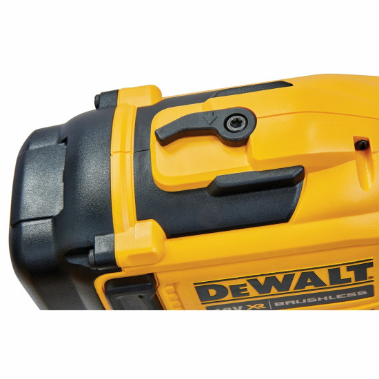 Такер акумулаторен DEWALT DCN45RNN