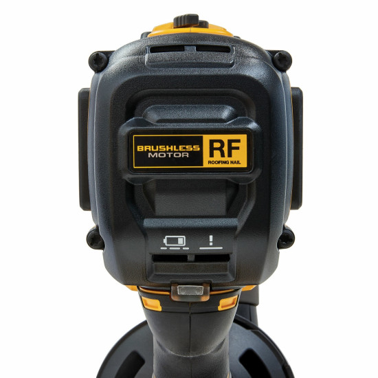 Такер акумулаторен DEWALT DCN45RNN