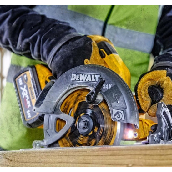 Акумулаторен циркулярен трион DeWALT DCS578N 54 V