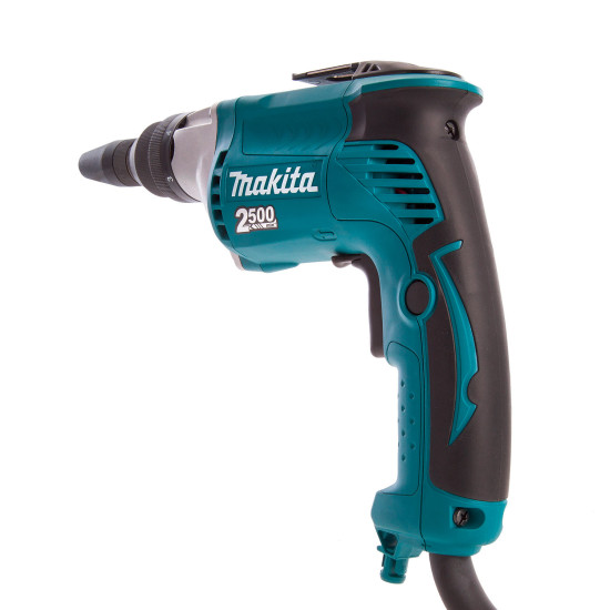 makita FS2700K Винтоверт, 570 W, 2500 min-1