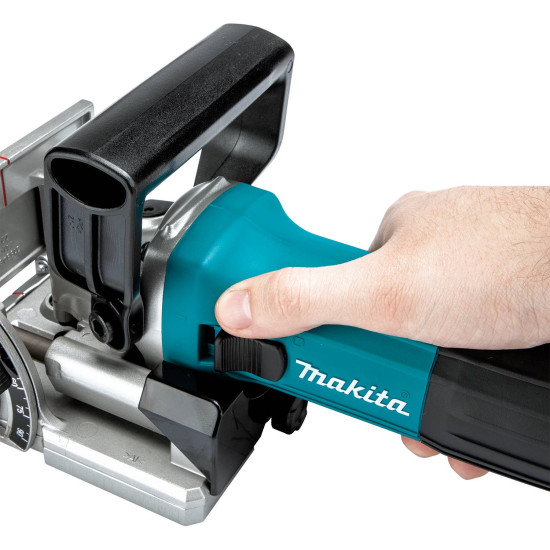 Нут фреза Makita PJ7000 , 701W