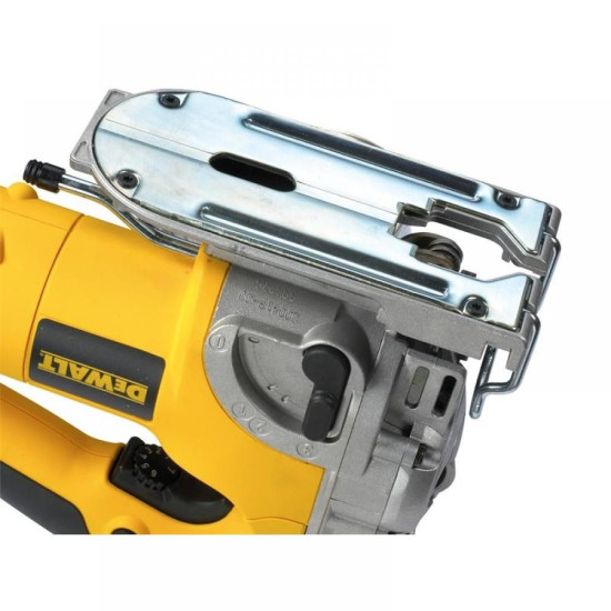 Прободен трион DeWALT DW331K , 701 W